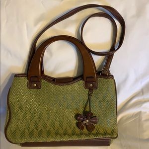 Women’s medium purse